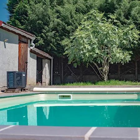 Maison 6 Personnes, Piscine Privee, Jardin * Moulins (Allier)